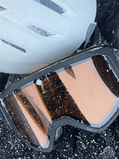 Some highlights of us getting wiped out last week 🏂🥲 can’t win em all #snowbording #wintersports #wipeout #skifails #snowsports @Burton Snowboards @Spy Optic @Columbia Sportswear @ROXY @Red Bull Snow @Red Bull USA