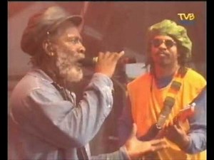 Video: Burning Spear - Christopher Columbus @ Festival Vieilles Charrues 1999 7/1/1999