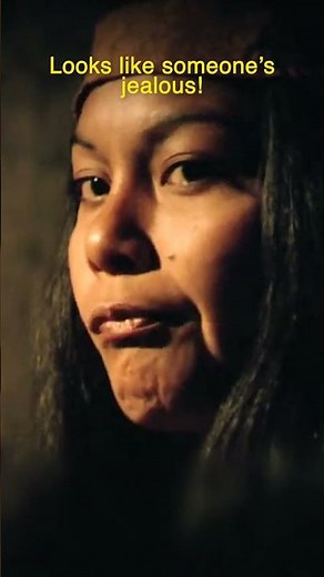 Banaue (Nora Aunor) learns that Sadek (Christopher de Leon) plans to settle down.