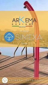 Elevate your outdoor oasis with the JOLLY solar shower! ☀ Made of...