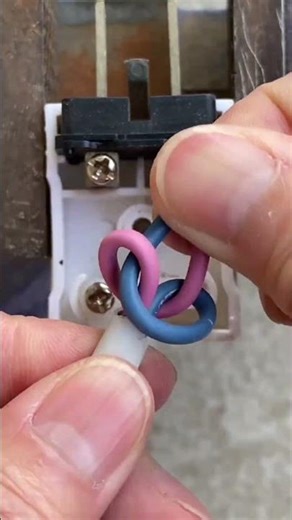 How To Properly Secure Wires Inside A Replacement Plug!