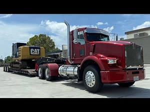 fully restored kenworth is back on the road, straight piped Detroit series 60