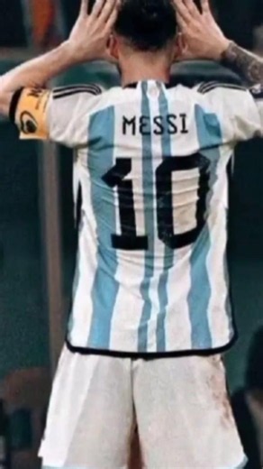 السر وراء اختيار رونالدو ورفض ميسي! ⚡⚽