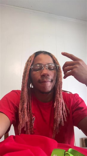 Had to flip the script on yall. Black blond and blue or red and blond🧐 #k1se7en #locs #hairtok #LLL #lightskin