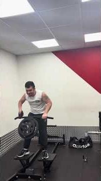 These 2 Row Variations Build a Bigger Back 🔥