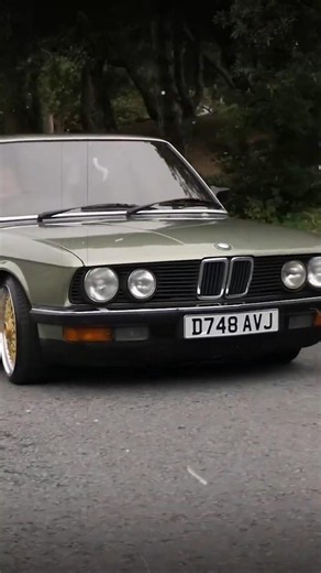 Why the BMW E28 525i Was Built Different #shortvideo #car