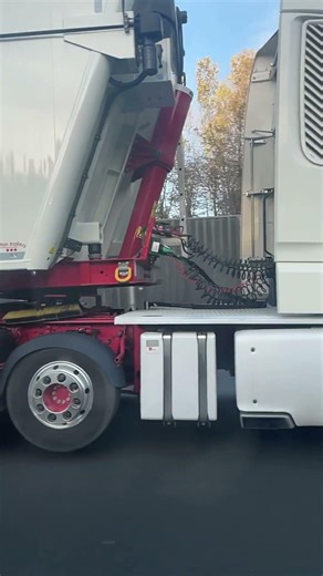 #daftruck #truckdriving #subscribe