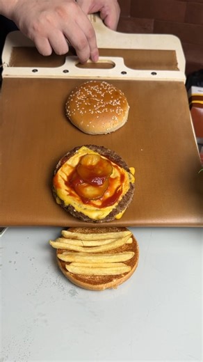 Snack Tech Lab on Instagram: "The best way to assemble a sandwich"