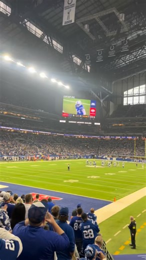 🎉 HO HO HO HOOSIERS! 🤍♥️ What a touchdown of a night! CSC, you made history—one for the books! 🙌 A HUGE thank you to all of our incredible staff—from our Gate Supervisors and Gate Staff braving the cold, to Roam Teams on each level, Event Level Staff, Field Staff, and everyone coming from other venues to help out at Lucas Oil Stadium—you made this BIG TEN night run like clockwork and had the fans roaring! 🏈🔥 Hands down, the greatest play of the season! 💪 #Hoosiers #BIGTEN #Teamwork #GameCh