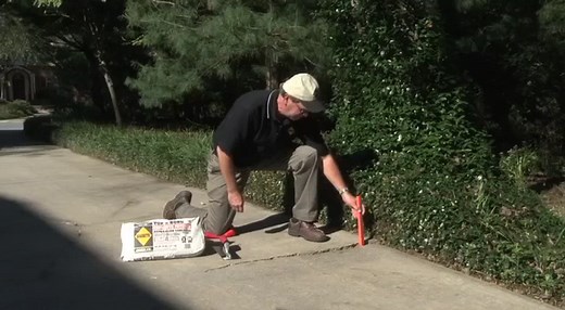 SAKRETE 10 lb. Top'n Bond Concrete Patcher 65455001