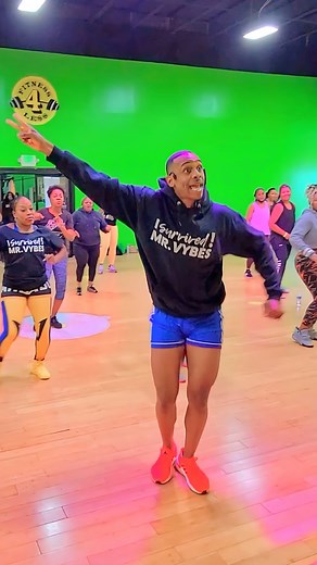 296K views · 1.8K reactions | WE BE ACTING UP IN CLASS‼#fyp #dance #workout #mrvybes #weightloss | Mr.VYBES | Facebook