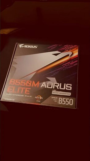 Unboxing da Gigabyte B550M Aorus Elite Rev. 1.3