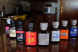 Cuánto dura el popper en tu cuerpo y qué hace mientras sale