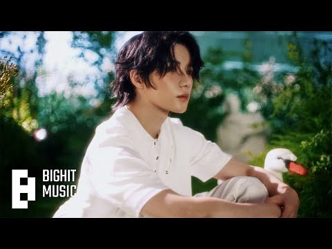 TXT (투모로우바이투게더) Starkissed - Concept Clip 'Alight'