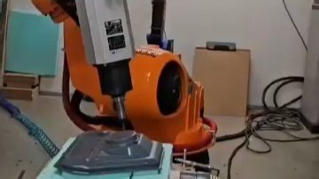 模具制造中的机器人铣削自动化