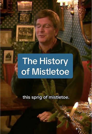 Exploring the History of Mistletoe in Christmas Traditions
