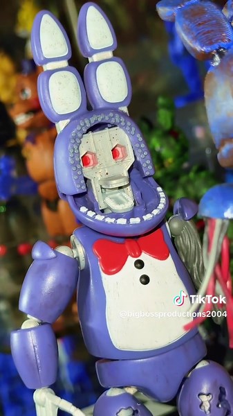 Five Nights at Freddy's 2: Understanding Withered Bonnie