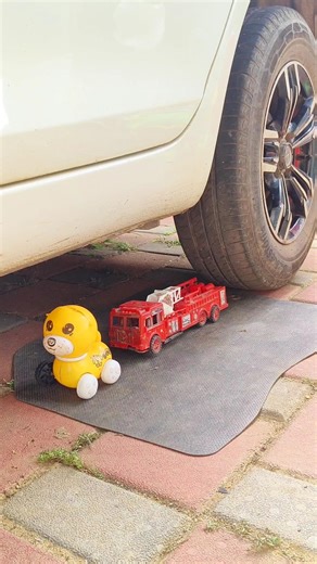 Experiment Car / Crashing Car Remote control gadi / Car $10000 vs $20 Gadi