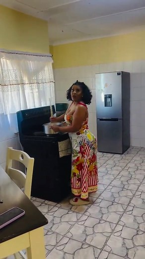 Nonku Williams Live: Journey Through Family and Trends