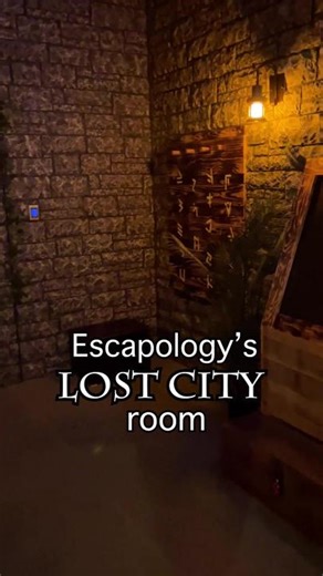 Adventure to find the treasure and escape the temple in Escapology’s Lost City🗿 Use TWENTYTT for 20% off when booking at SanTan Village, AZ! #escaperoom #escaperoomtiktok #strategygames #adventuretravel #losttemple #datenight #funthingstodoinphoenix #familyfun #santanvillage #gilbertarizona