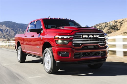 2025 Ram Heavy Duty pickup's base diesel offers 1,075 lb-ft | Reviews