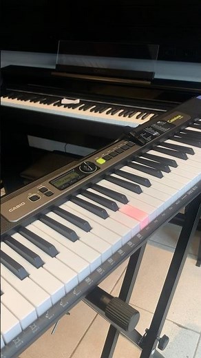 Keyboard with illuminated keys! Meet the Casio LK-S250!