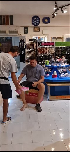 Footwear Fitting Tips in a Retail Setting