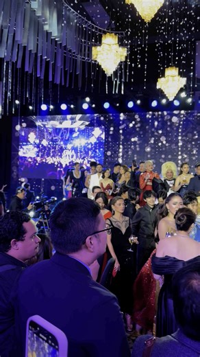 10K views · 98 reactions | A timeless evening with timeless stars ✨ Celebrating GMA Gala 2025. #GMAGala2025 #GMAGalaNight #KapusoStars | Chantal | Facebook