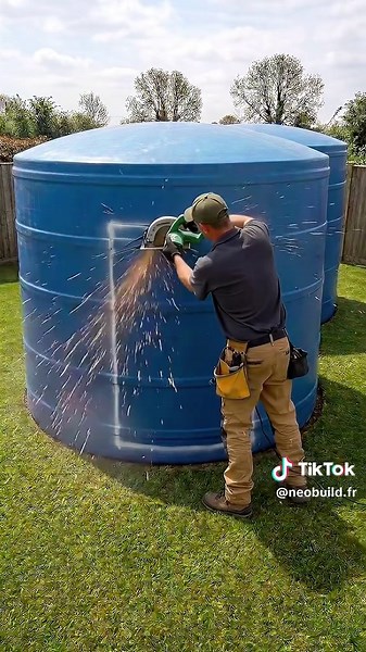 Cozy off-grid tank build 🌿🔨 #offgrid #cosy #build #usa #survival | builds