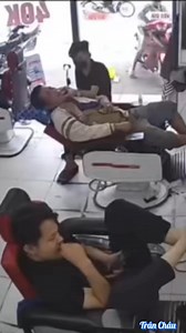 201K views · 910 reactions | Bốp bốp..#haihuoc #gaixinh #videoviralシ #fyp #review #Shopee #TrânChâu | Trần Châu | Facebook