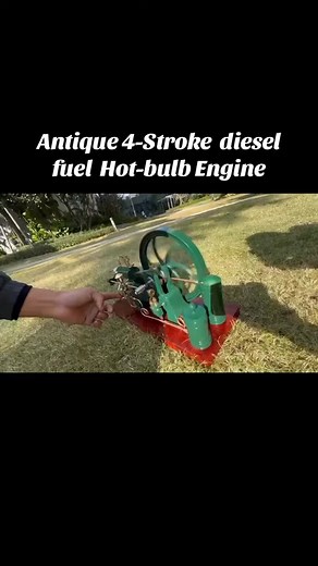 1.4K views | diesel fuel Hot-bulb Engine！#DIY #model #engine #enginemodel #enginediy #minimodel #diesel #hotbulb | BSimon Davis | Facebook