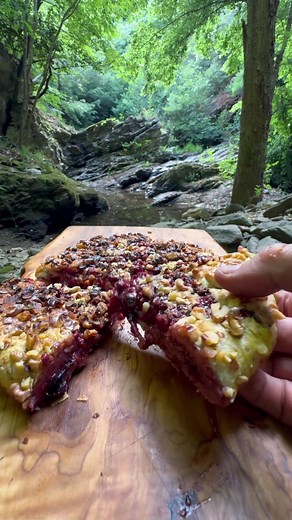Delicious Mountain Strawberry Puff Pastry Tart Recipe