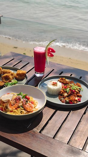 Beachfront Breakfast at Coco Bistro Sanur