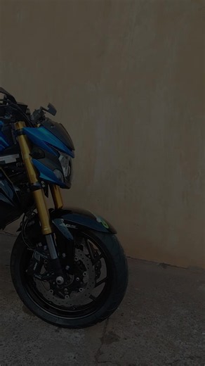 Suzuki GSX-S750 biker video highlights