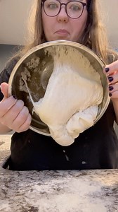 The easiest & tastiest sourdough bread recipe I’ve found so far & modified to my liking! It’s so easy to do with a stand mixer & dough hook. I’ve found some bagel & English muffin recipes I’ll be trying next 😋 #Sourdough #SourdoughSunday #SourdoughBread #Eco #Ecofriendly #LowWaste #ZeroWaste #Sustainable #Sustainability #Recipe #Baking #Bread #BreadRecipe | Living Planet Friendly