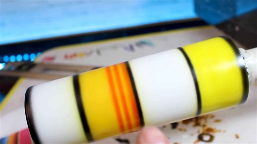 Freehand airbrush perfectly straight lines like this