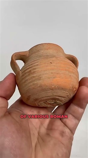 2,500 Year Old Jewish Clay Cooking Pot #antonsantiques #fyp #ancienthistory #ancient
