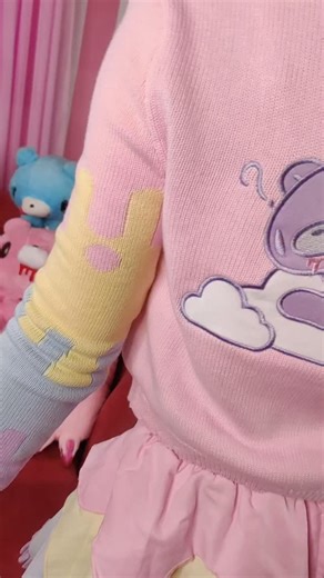 2.4K views · 166 reactions | Check out the details on the Pastel Drip set from our new @gloomybearofficial collab!  Did you know that this entire look is 100% cotton! Comfy AND cute! 勺李冀 | My Violet | Facebook