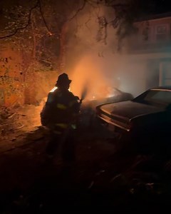 Freeport Engine 216 on Reels