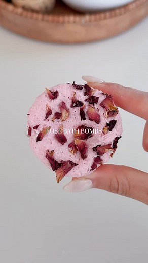 How to make rose bath bombs 🌹🫧✨ These DIY bath bombs were so fun to make and smells so good! #bathbombs #bathbomb #howtomake #howtomakebathbombs #diy #rosescent #bathbombrecipe #makingbathbombs | Alohalexia