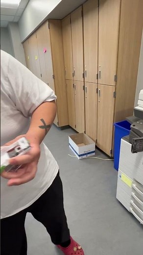 How to replace Staples on a Sharp Printer