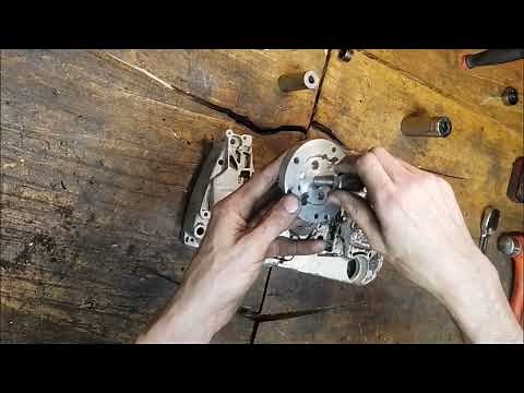 Pressing/pulling bearings... splitting crankcases... without specialty tools!!! Stihl chainsaw