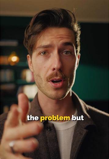 Blame your camera. Or don’t. The real difference between “amateur” and “pro” isn’t gear — it’s how you light the scene. Here’s the setup that changes everything 👇 • Kicker light → Sharp edge, instant subject separation • Background light → Depth & dimension • Key light → Shapes the face (and yes, the moustache 🥸) • Practical → One small lamp = instant cinematic warmth 🕯️ Quick lighting rules to remember: • Bigger = softer → Large sources = clean skin & smooth shadows • Contrast creates mood →