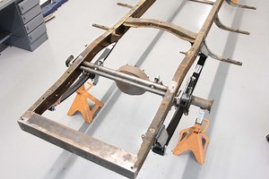 Installing a Parabolic Leaf Spring Setup on a Ford F1 Pickup