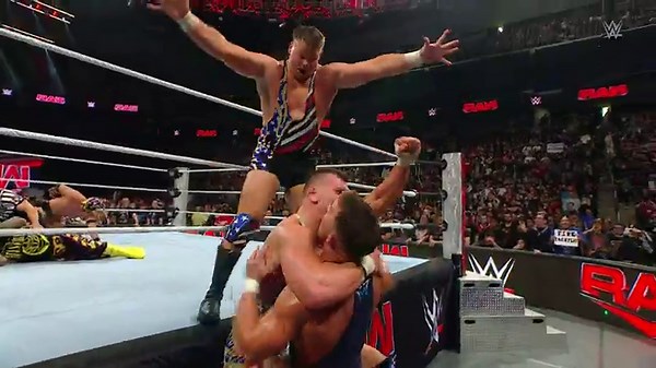 Chad Gable helps The Creeds steal a win from The LWO: Raw highlights: Nov. 25, 2024