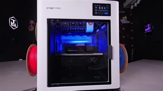 🎥 The Next Layer explores the Snapmaker U1 — ⚡ ultra-fast, precision-engineered 3D printing with seamless 4-color multi-material capability. 🔄 Smart filament handling, minimal waste system, and full remote control = hassle-free workflow from start to finish. 🚀 The most-funded 3D printer project on Kickstarter. 👉 Last chance to pay deposit before the campaign ends! | Snapmaker