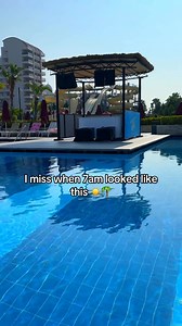 Defrosting the car at 7am doesn’t have the same effect 😅 Bring back summer ☀️✈️ #fyp | Thomas Cook