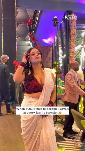 The New Riwaaz | TNR | Wedding Content Creators on Instagram: "A girl that can do both😎✨ #PooBaniParvati #K3G #BollywoodDialogue #ReelsIndia #ViralReel [Poo bani Parvati, Bollywood, Wedding Content Creator, Wedidng Reels, Wedding BTS]"