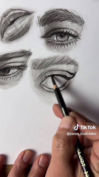 Tutorial Eye hecho con carboncillo
