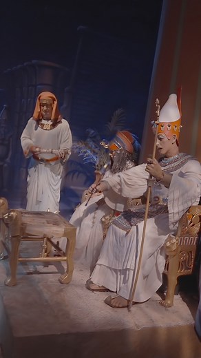 Spaceship Earth | Epcot, Walt Disney World 🏰🌐 Spaceship Earth at Epcot is a truly unique and unforgettable experience. This iconic ride takes you on a journey through time, showcasing the evolution of human communication. From the earliest cave paintings to the modern age of the internet, you’ll witness incredible advancements in how we connect with each other.✨The ride itself is a slow and gentle ascent within the massive geodesic sphere, offering a fascinating look at humanity’s ingenuity. A